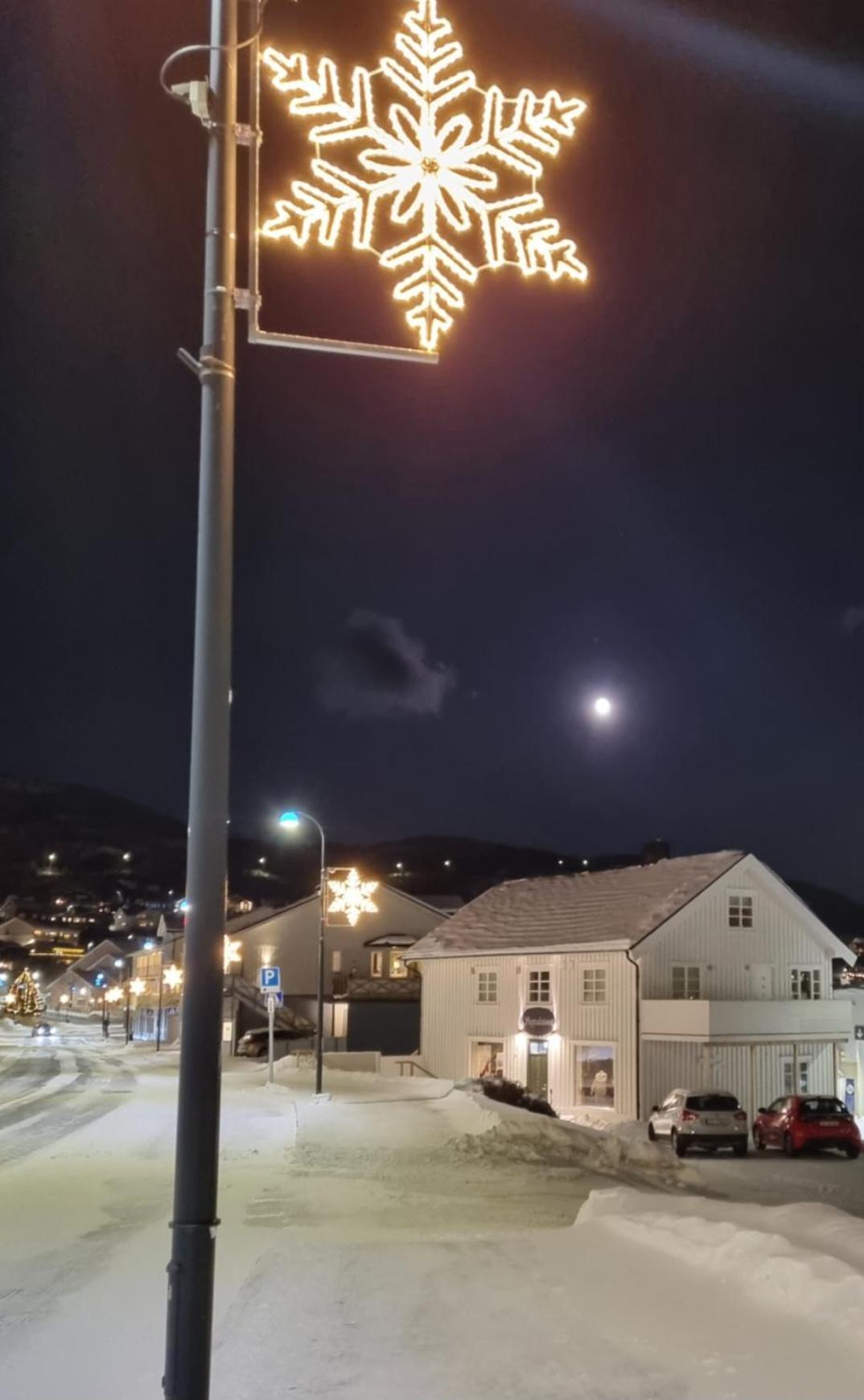 Loftsleilighet Midt I Sentrum Skjervoy Exteriér fotografie